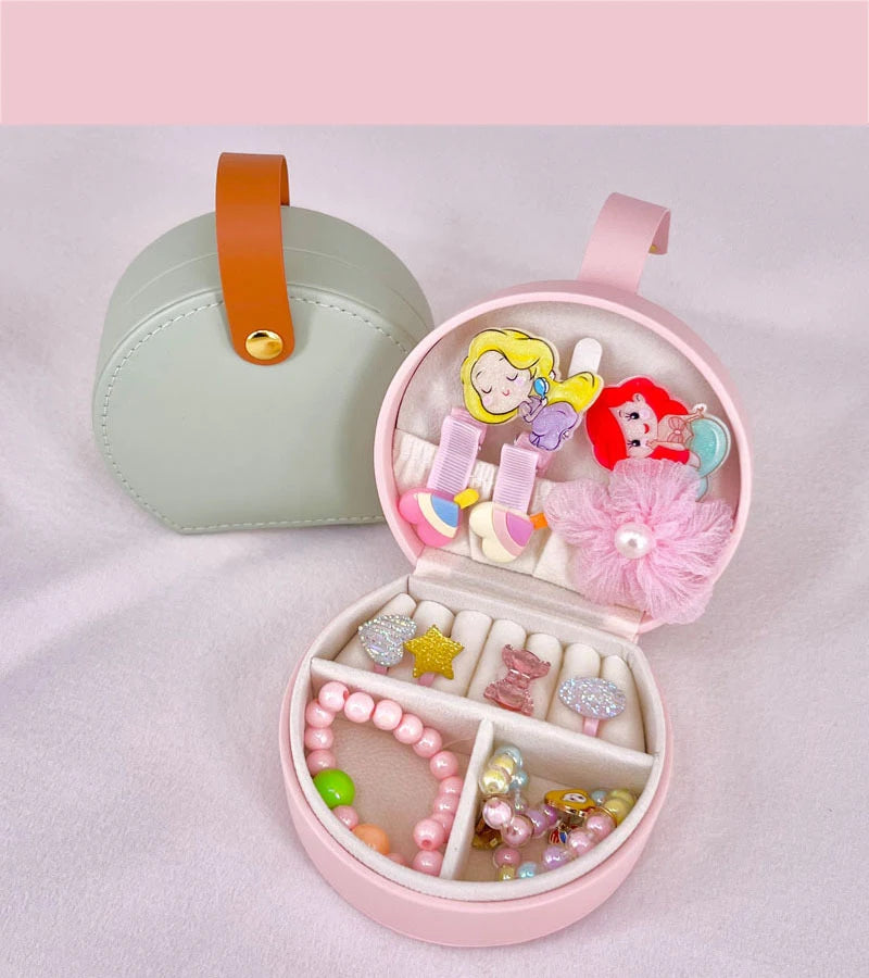 Circular Jewelry Box With Top Handle