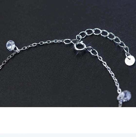 Glittering Silver Chain Bracelet