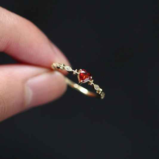 Sparkling Red Heart Ring