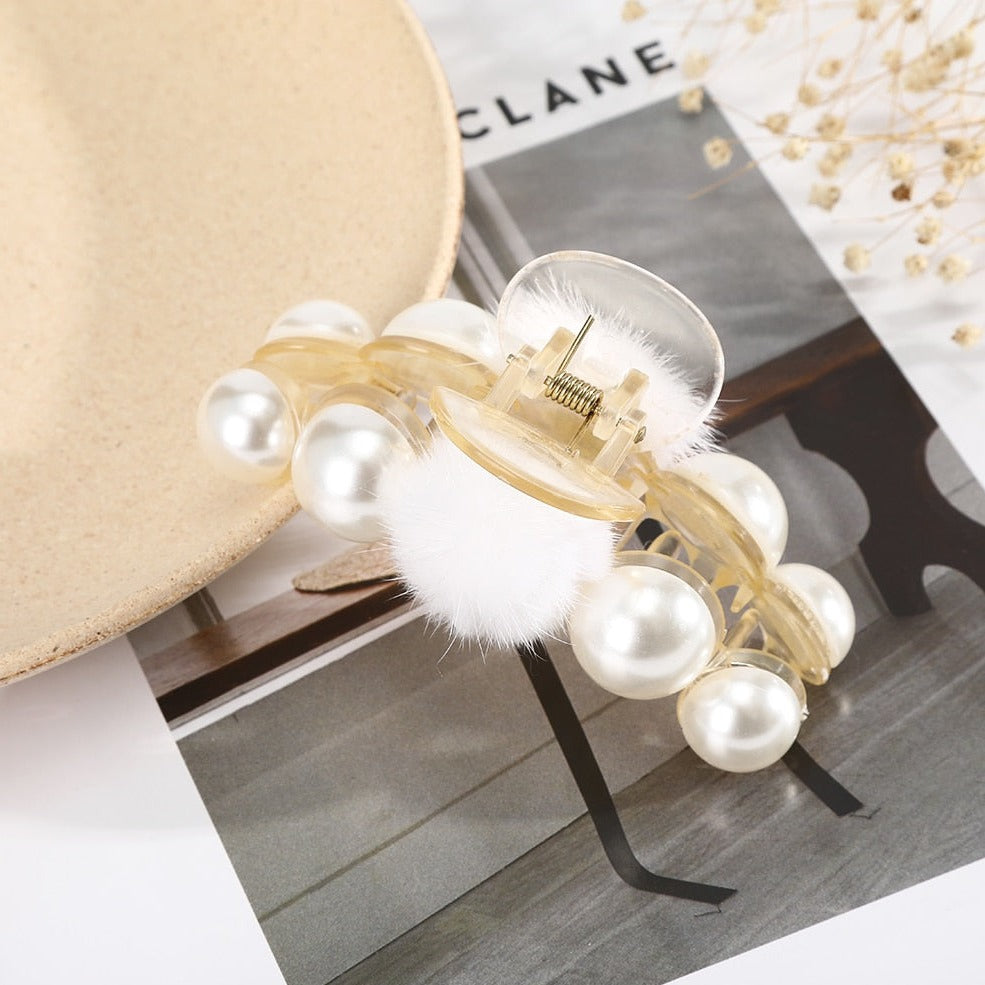 Pearl-Studded Claw Clip