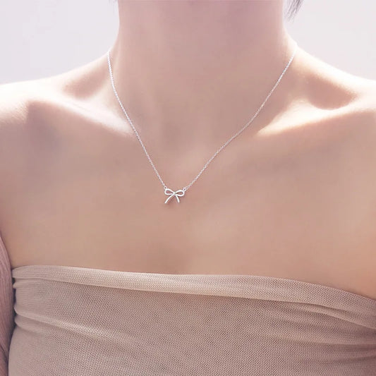 Dainty Silver Bow Necklace