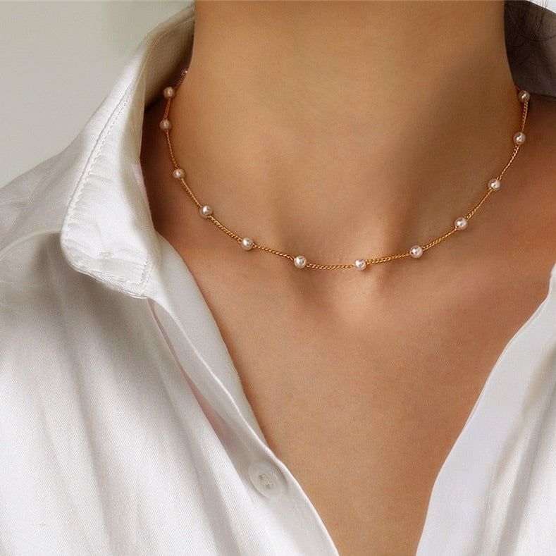 Dainty Pearl Choker Necklace